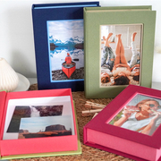 30 vnt. PREMIUM 10x15cm nuotraukų + GOLDBUCH dovanų dėžutė su langeliu